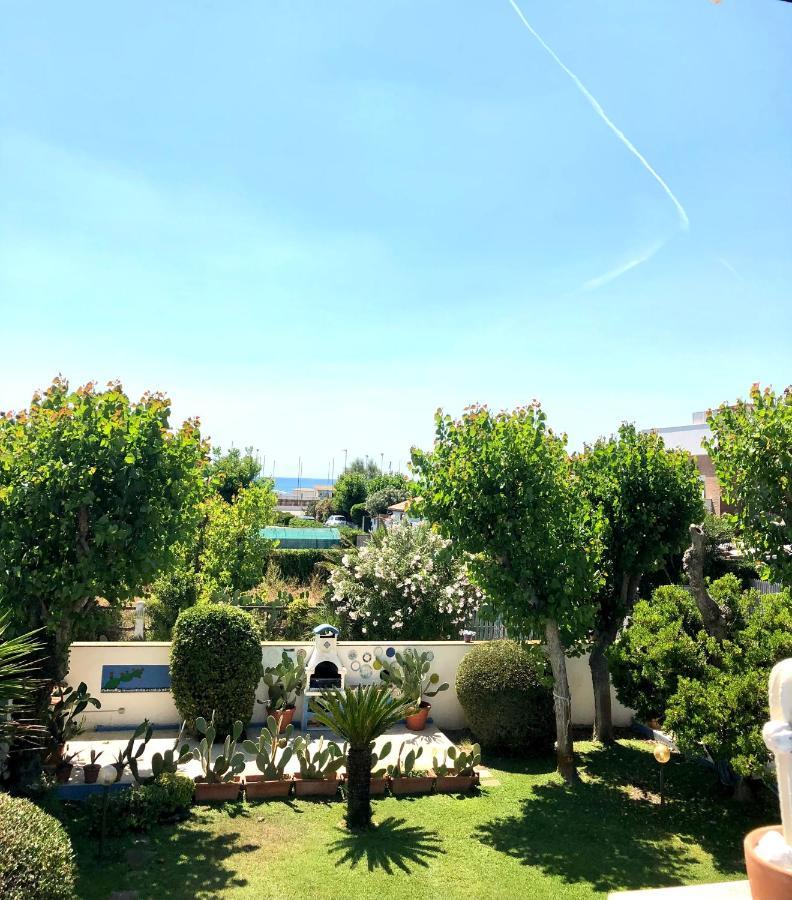 Casa Vacanze Costa Marina Fregenae Exteriér fotografie
